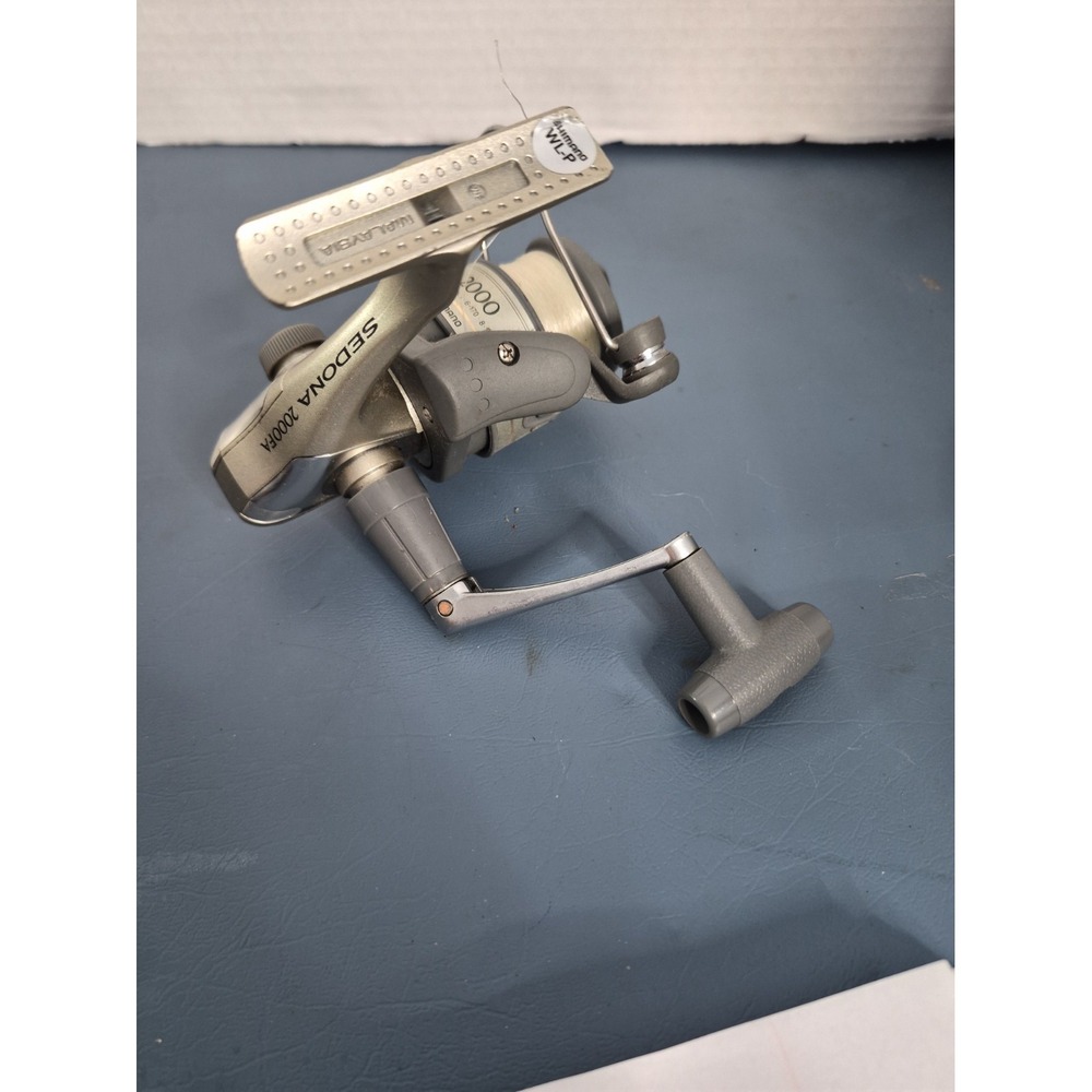 Shiamno Sedona 2000FA Fishing Spinning Reel Euc